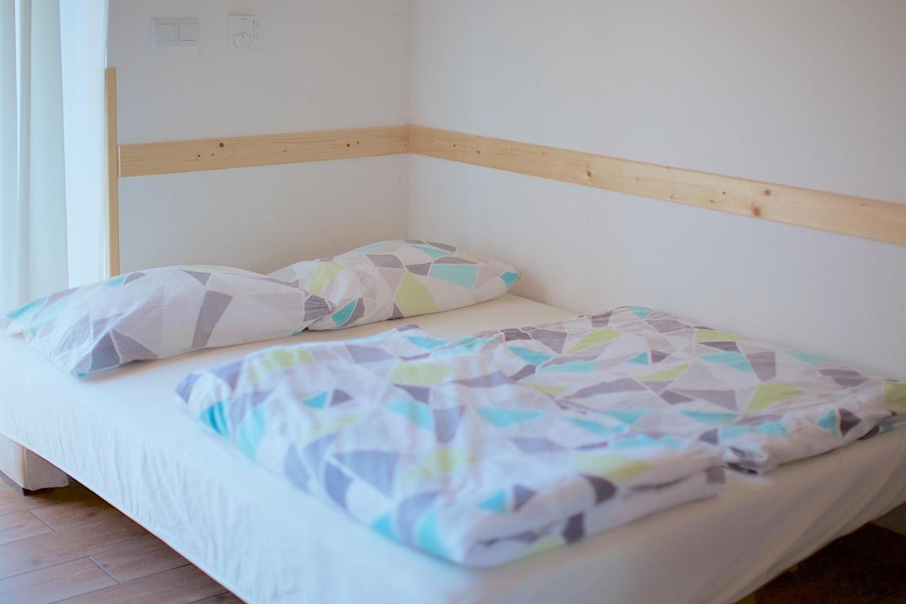 Jirsovci Tourist Farm Apartments Lovrec מראה חיצוני תמונה