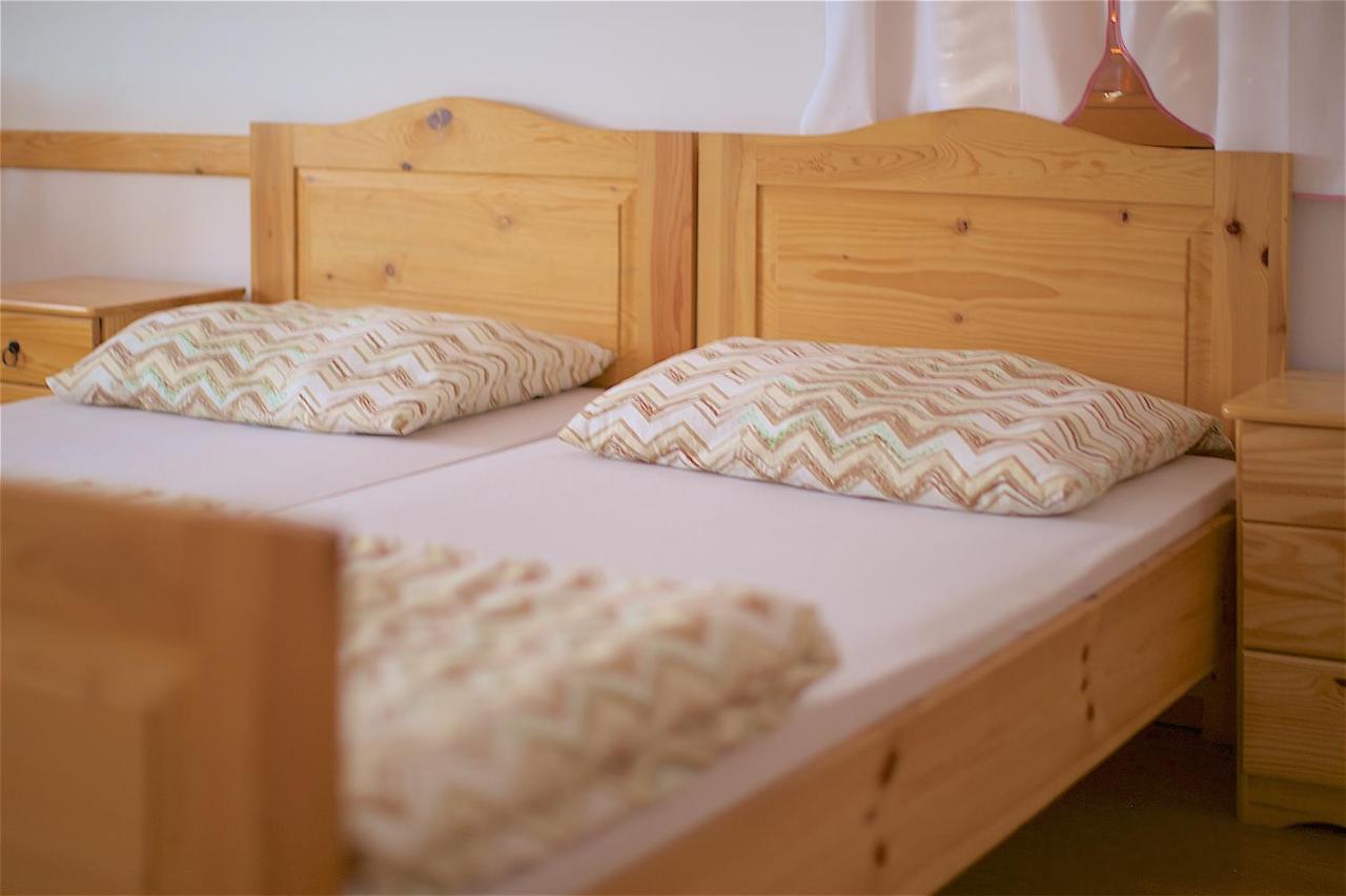 Jirsovci Tourist Farm Apartments Lovrec מראה חיצוני תמונה